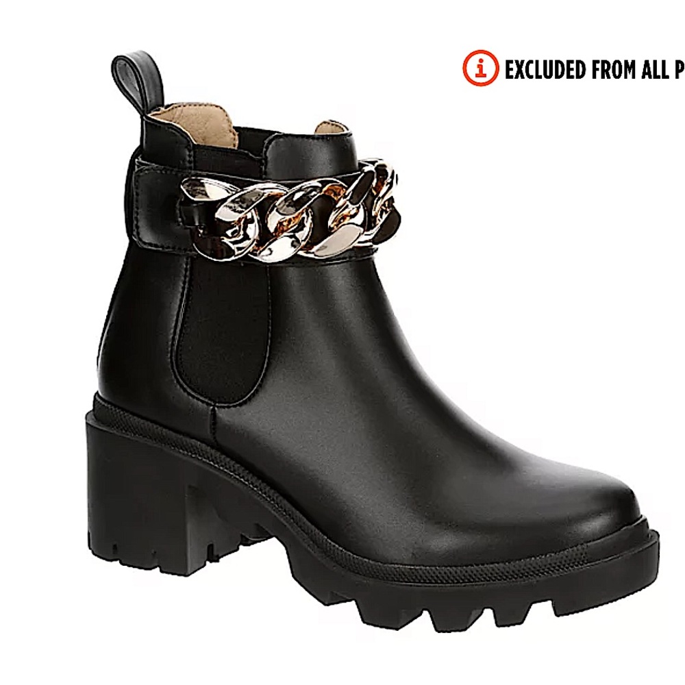 STEVE MADDEN WOMENS CHAIN AMULET CHELSEA BOOT